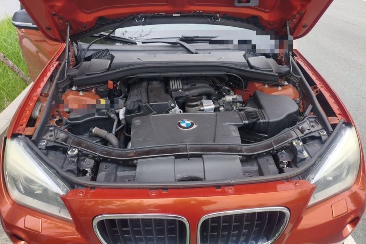 Used BMW X1 2012 sDrive18i Luxury Edition Engine Bay