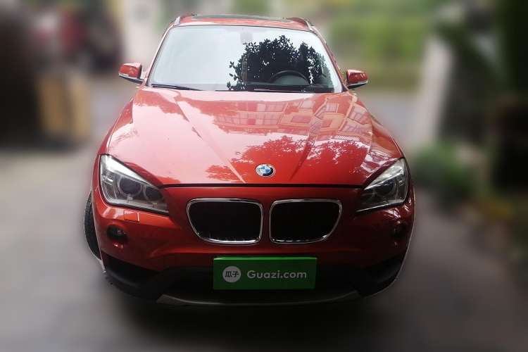 Used BMW X1 2012 sDrive18i Luxury Edition Front