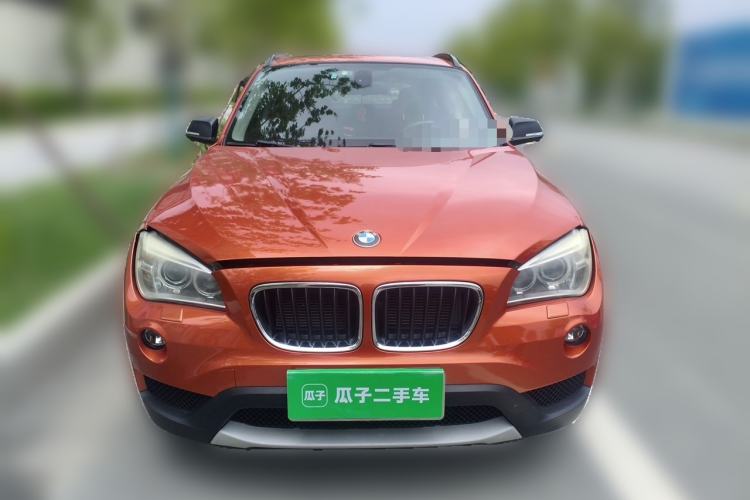 Used BMW X1 2012 sDrive18i Luxury Edition Front