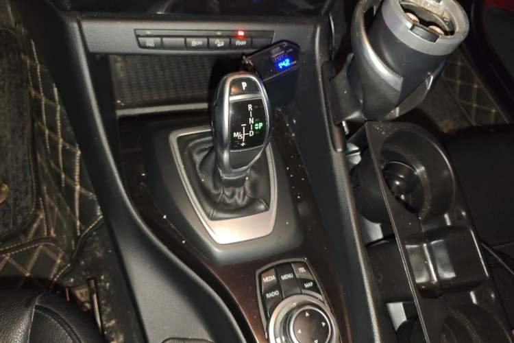 Used BMW X1 2012 xDrive20i Gear Lever