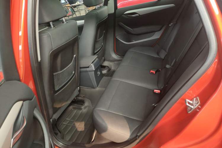 Used BMW X1 2012 sDrive18i Luxury Edition Interior 1