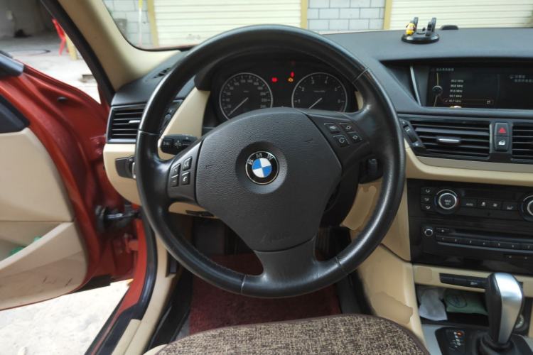 Used BMW X1 2012 sDrive18i Luxury Edition Steering Wheel
