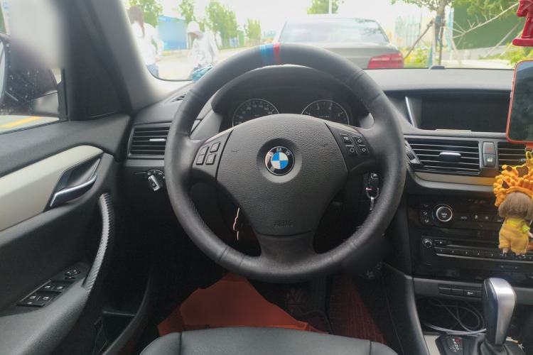 Used BMW X1 2012 sDrive18i Luxury Edition Steering Wheel
