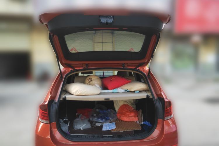 Used BMW X1 2012 sDrive18i Luxury Edition Trunk