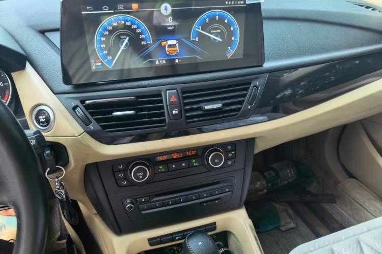Used BMW X1  Audio And AC Panel