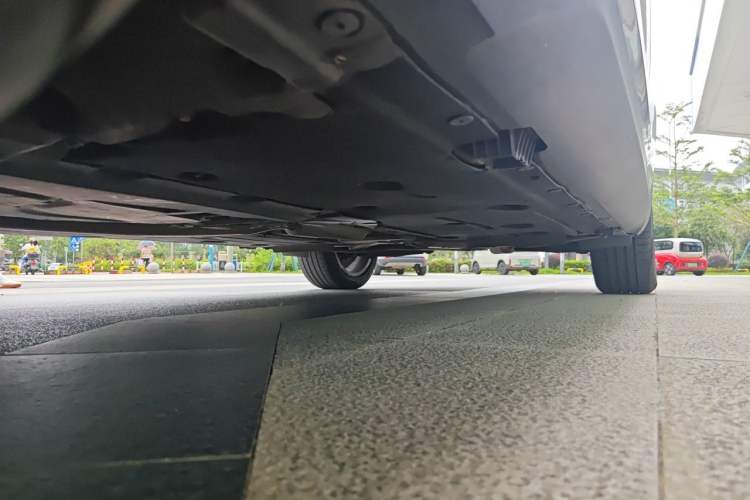 Used BMW X1 2012 xDrive20i Luxury Model Chassis Front Left