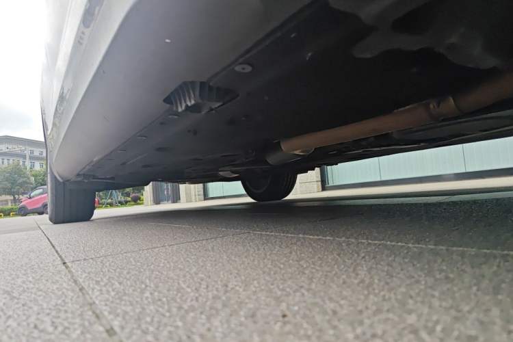 Used BMW X1 2012 xDrive20i Luxury Model Chassis Front Right