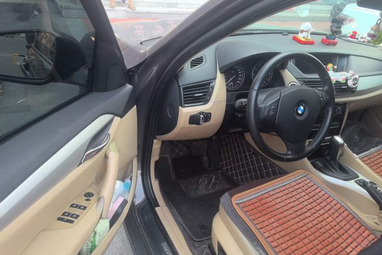Used BMW X1 2012 sDrive18i Luxury Model Driver Seat