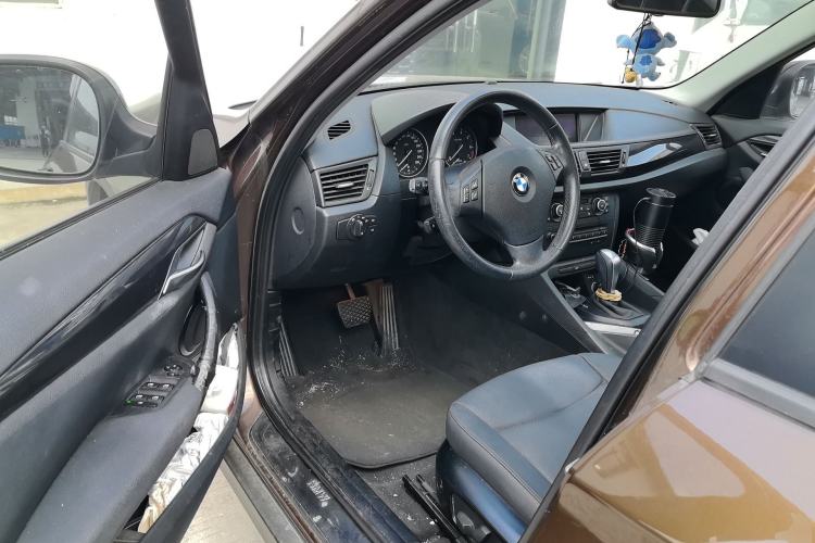 Used BMW X1 2012 sDrive18i Luxury Model Driver Seat