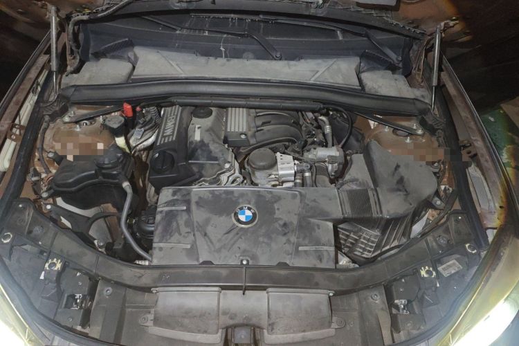 Used BMW X1 2012 sDrive18i Luxury Edition Engine Bay
