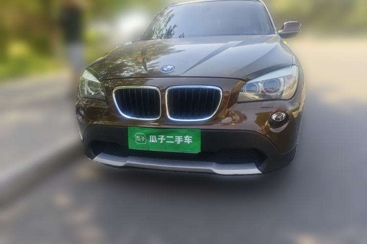 Used BMW X1 2012 sDrive18i Luxury Edition Front