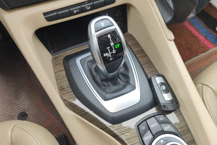 Used BMW X1 2012 xDrive20i Gear Lever