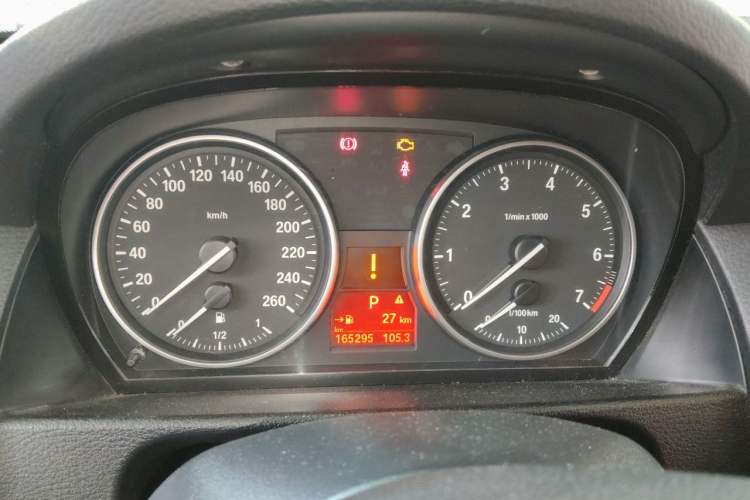 Used BMW X1 2012 sDrive18i Luxury Edition Instrument Cluster