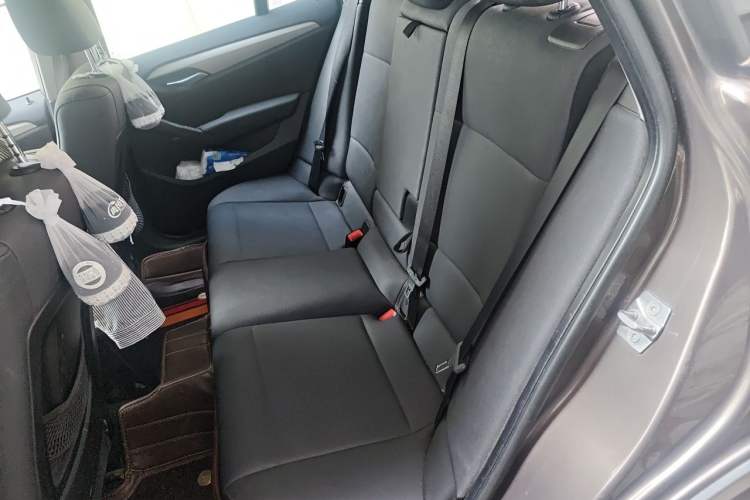Used BMW X1 2012 sDrive18i Luxury Edition Left Rear Seat