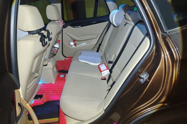 Used BMW X1 2012 sDrive18i Luxury Edition Left Rear Seat
