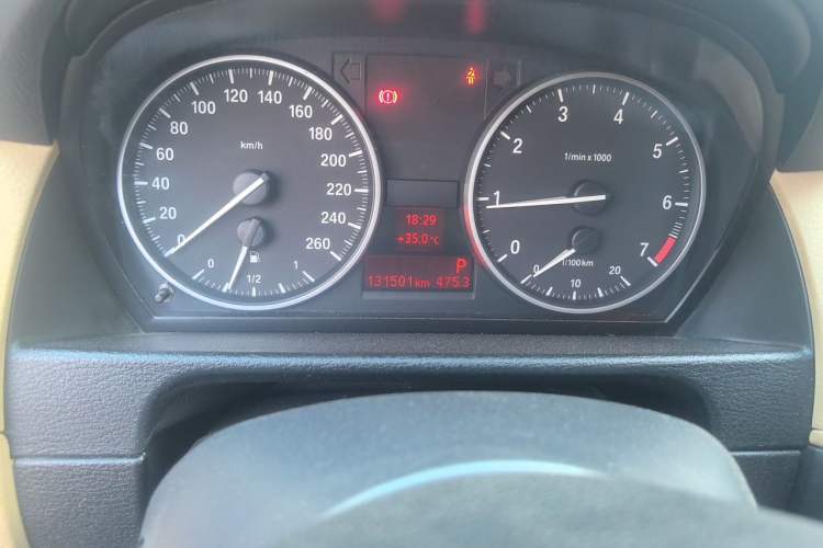 Used BMW X1 2012 sDrive18i Luxury Model Odometer Close Up