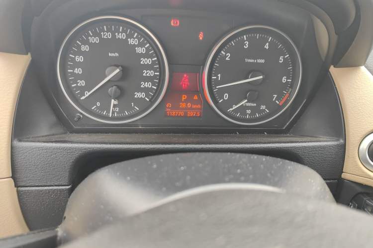 Used BMW X1 2012 xDrive20i Odometer Close Up