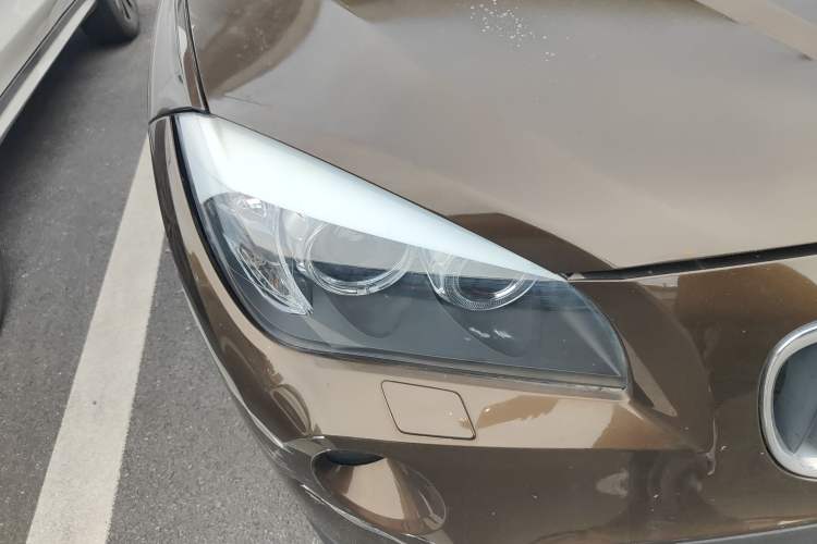 Used BMW X1 2012 xDrive20i Right Front Headlight