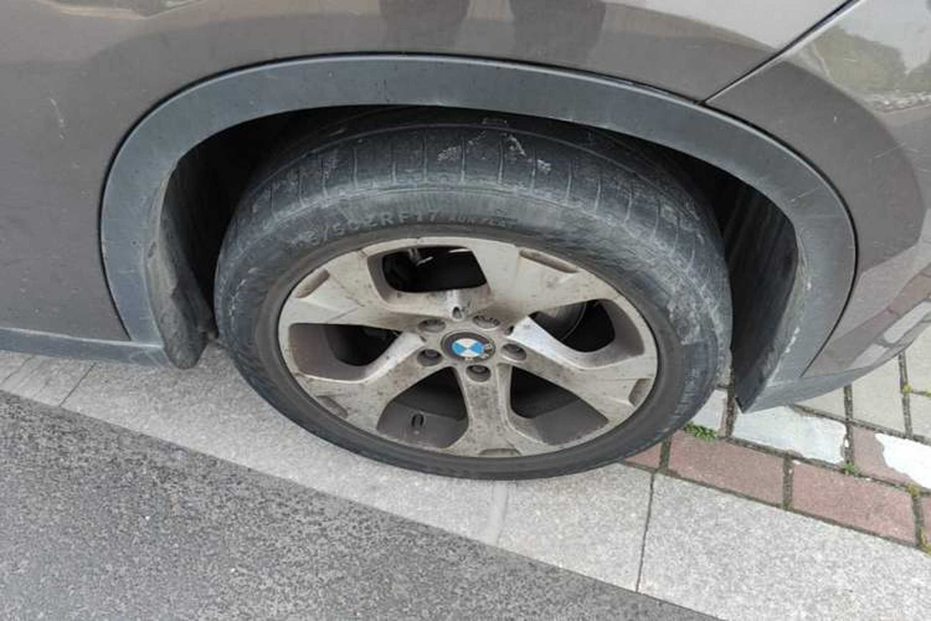 Used BMW X1 2012 sDrive18i Luxury Edition Right Front Wheel Hub