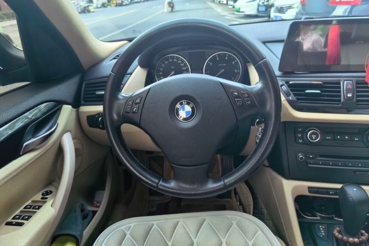 Used BMW X1  Steering Wheel