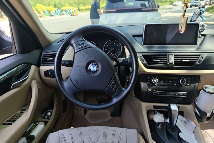 Used BMW X1 2012 sDrive18i Luxury Edition Steering Wheel