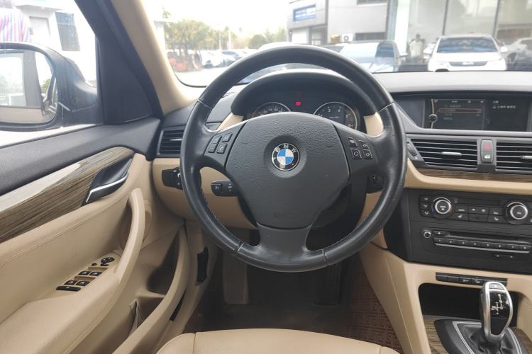 Used BMW X1 2012 xDrive20i Steering Wheel