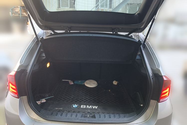 Used BMW X1 2012 sDrive18i Luxury Edition Trunk