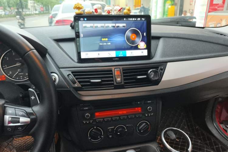 Used BMW X1 2012 sDrive18i Fashion Model Audio And AC Panel