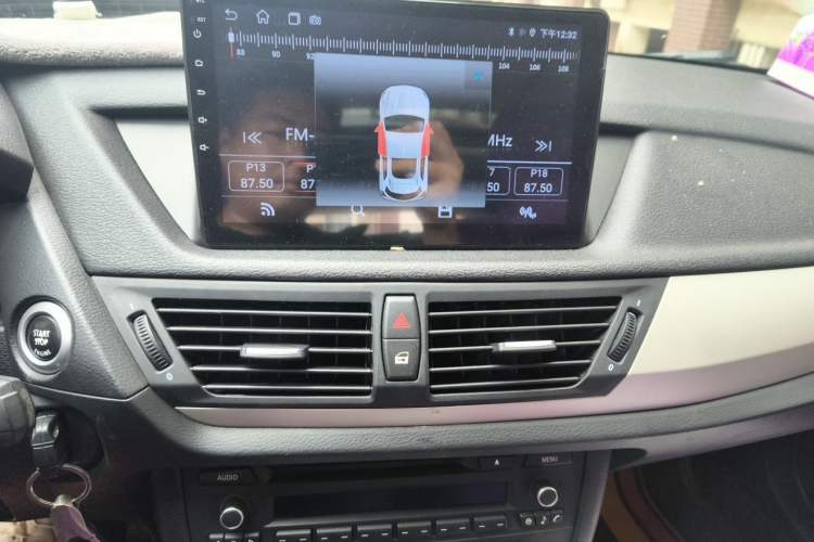 Used BMW X1 2012 sDrive18i Fashion Model Audio And AC Panel
