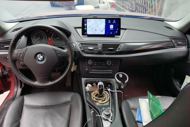 Used BMW X1 2012 xDrive20i Center Console