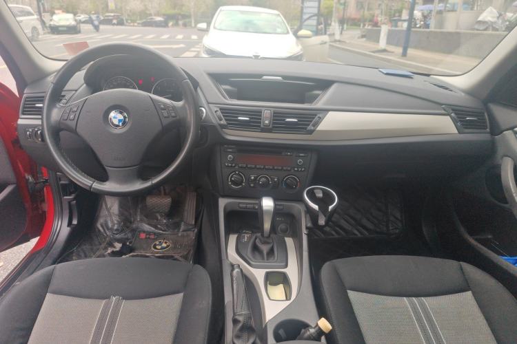 Used BMW X1 2012 sDrive18i Fashion Model Center Console