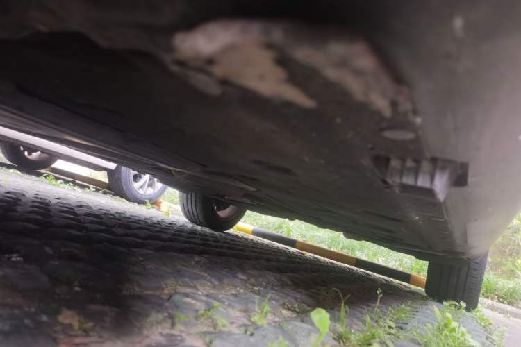 Used BMW X1 2012 sDrive20i Leading Model Chassis Front Left