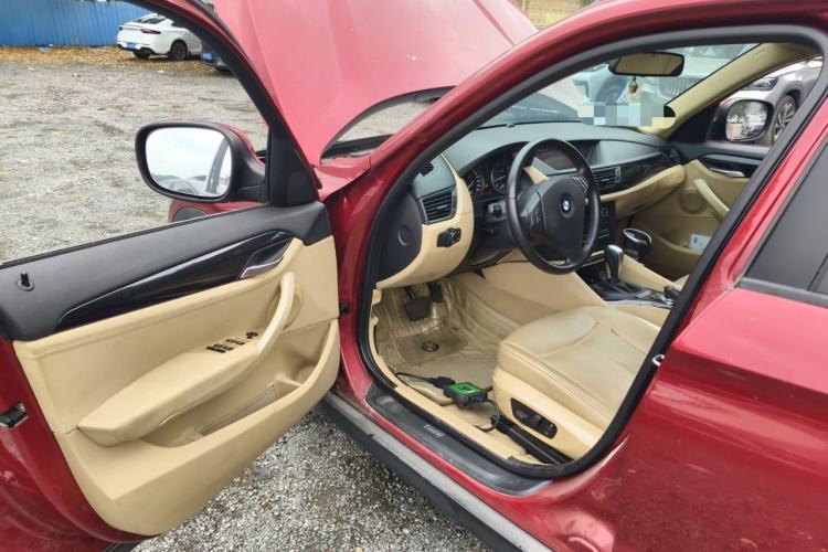 Used BMW X1 2012 sDrive18i Luxury Edition Driver Seat