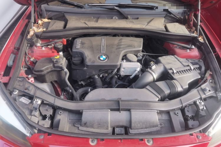 Used BMW X1 2012 sDrive20i Leading Model Engine Bay