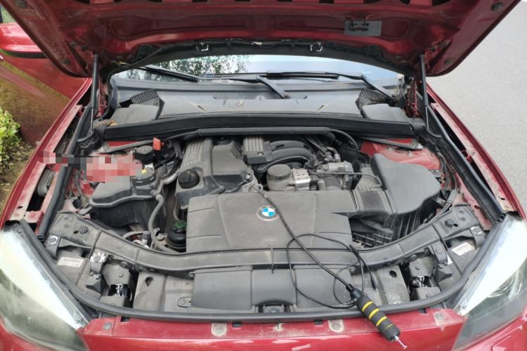 Used BMW X1 2012 sDrive18i Luxury Edition Engine Bay