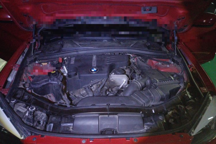 Used BMW X1 2012 sDrive20i Leading Model Engine Bay