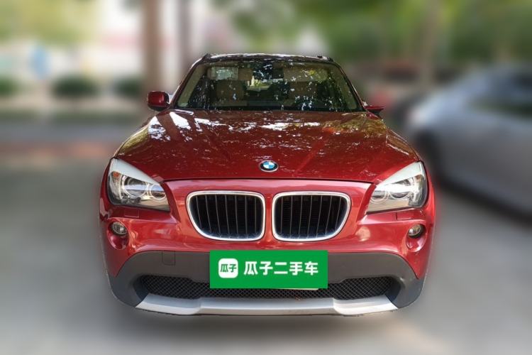 Used BMW X1 2012 sDrive18i Luxury Edition Front