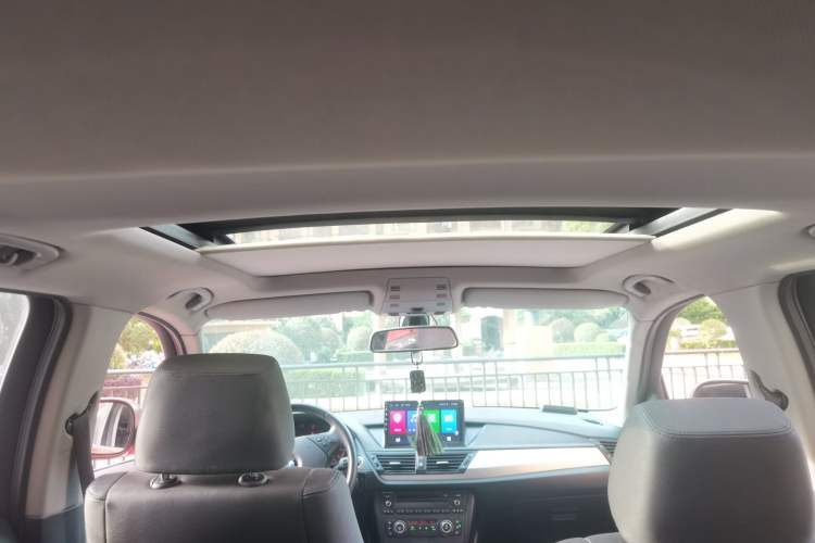 Used BMW X1 2012 sDrive20i Leading Model Headliner