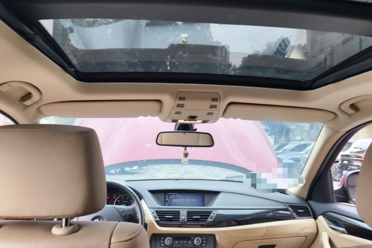 Used BMW X1 2012 sDrive18i Luxury Edition Headliner