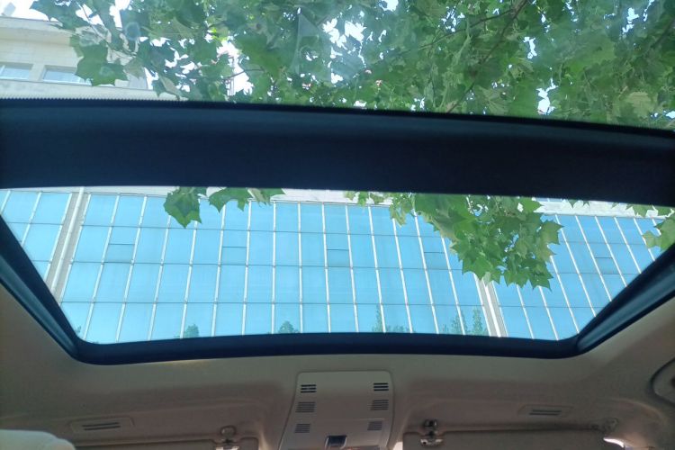 Used BMW X1 2012 sDrive18i Luxury Edition Headliner