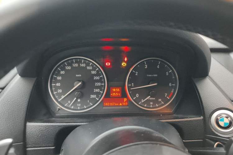 Used BMW X1 2012 sDrive18i Fashion Model Instrument Cluster