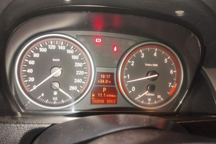 Used BMW X1 2012 xDrive28i Instrument Cluster