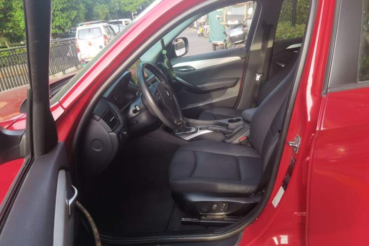 Used BMW X1 2012 sDrive20i Leading Model Left Front Seat
