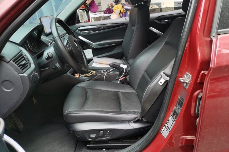 Used BMW X1 2012 xDrive20i Left Front Seat