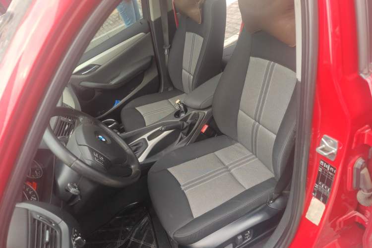 Used BMW X1 2012 sDrive18i Fashion Model Left Front Seat