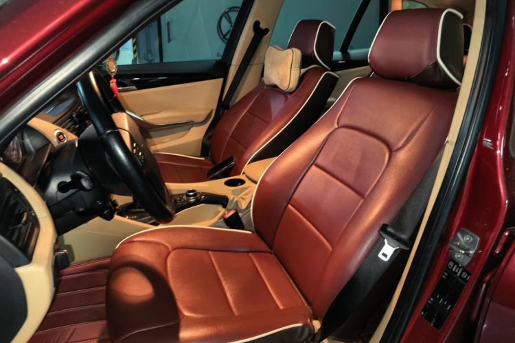 Used BMW X1 2012 sDrive18i Luxury Edition Left Front Seat
