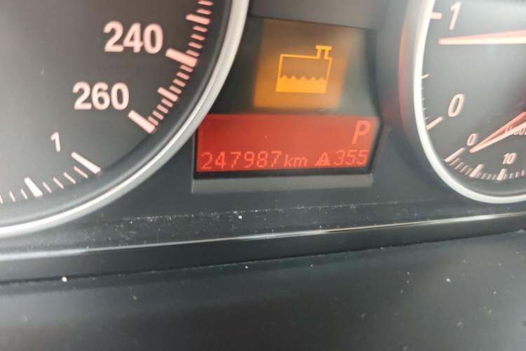 Used BMW X1 2012 sDrive18i Luxury Model Odometer Close Up