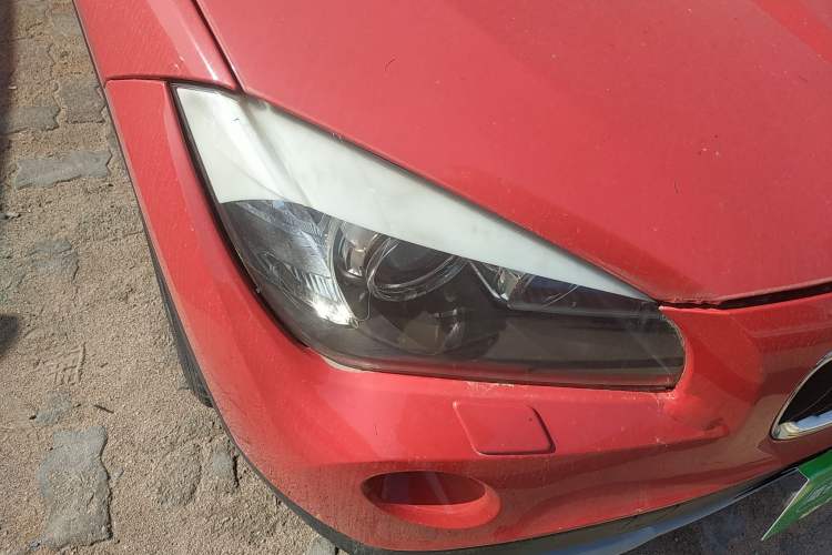 Used BMW X1 2012 sDrive18i Luxury Model Right Front Headlight