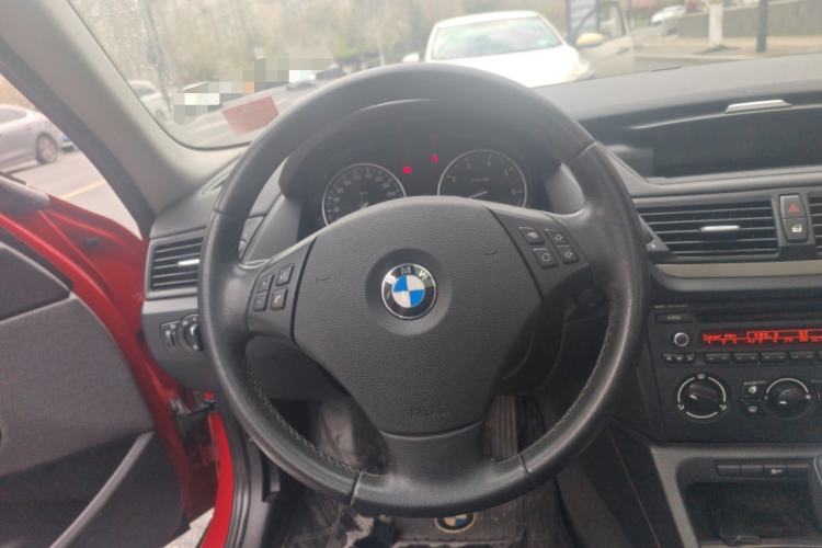 Used BMW X1 2012 sDrive18i Fashion Model Steering Wheel