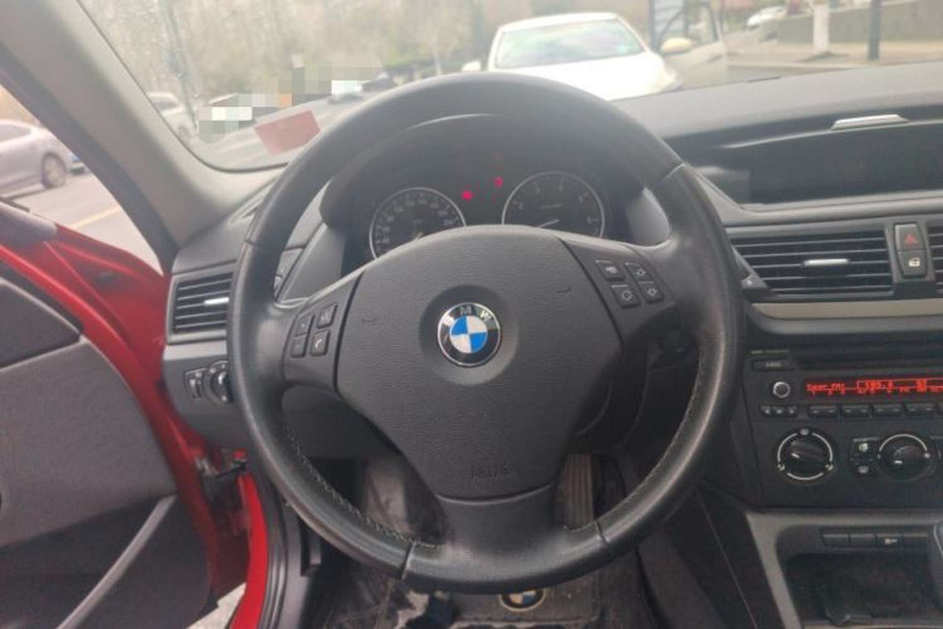 Used BMW X1 2012 sDrive18i Fashion Model Steering Wheel